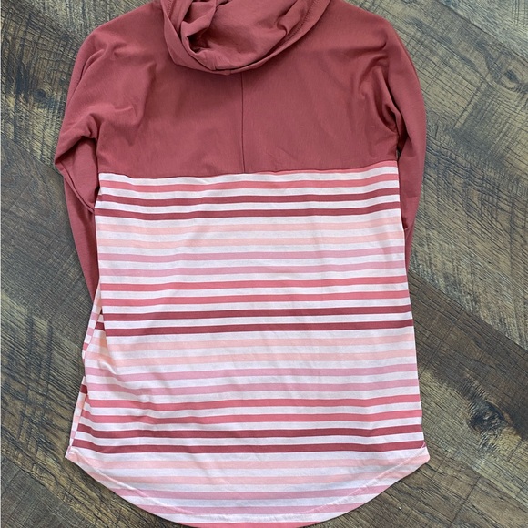 LulaRoe stripe Amber Hoodie - Picture 3 of 4